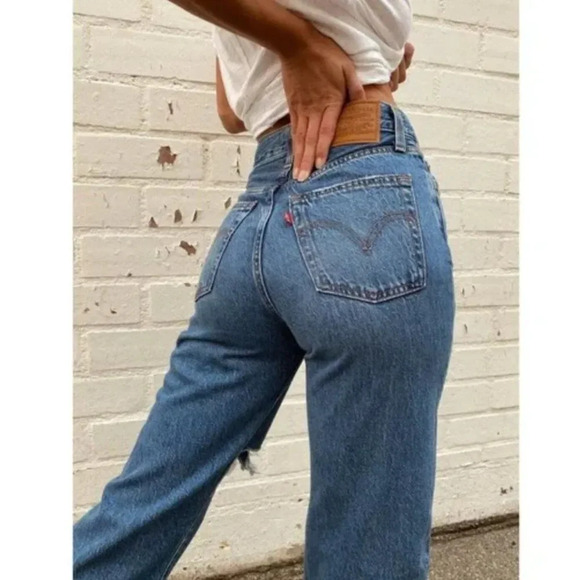 Levi’s Ribcage Straight Ankle Jeans High Wash Distressed Size 27x27 NWT - Picture 1 of 13